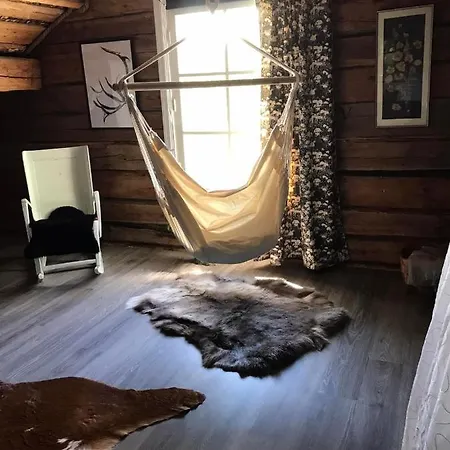 Paeivin Pirtti - Pirttikahvila Ja Bed & Breakfast *