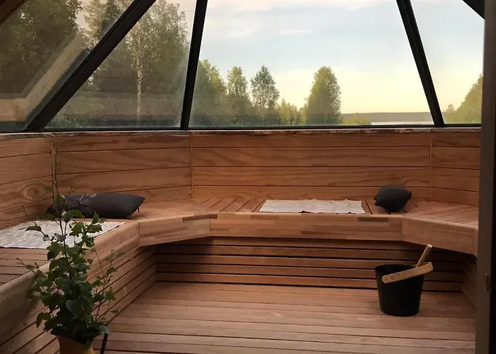 Bed & Breakfast Paeivin Pirtti - Pirttikahvila Ja Luosto